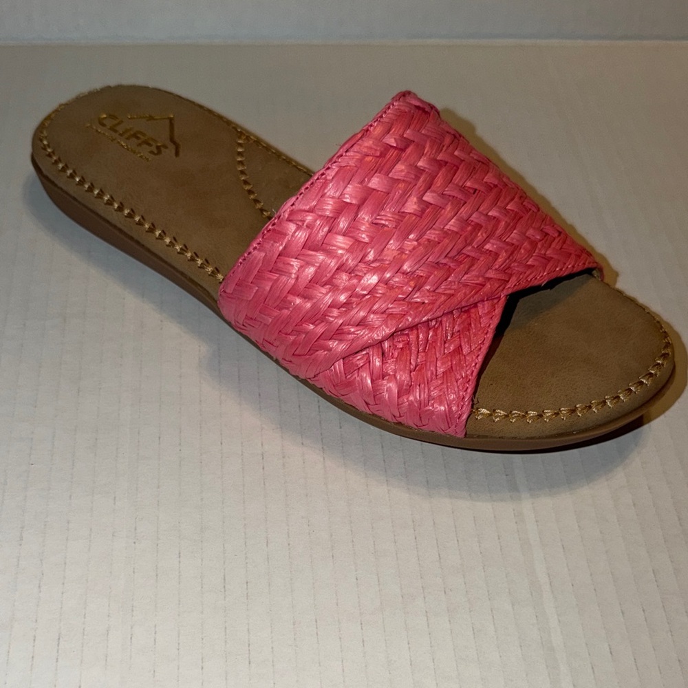 Cliffs by WHITE MOUNTAIN Coral Woven Slide Sandals size 6.5